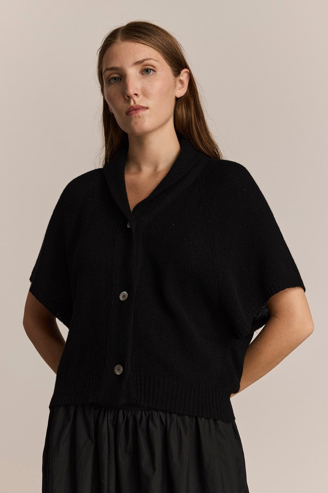 M.PATMOS Ilam Cashmere Cardigan | Black M.PATMOS Ilam Cashmere Cardigan | Black