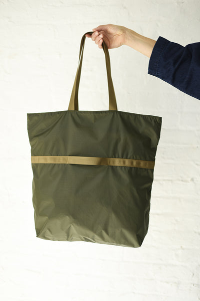 8.6.4 Two Way Nylon Tote - Medium | re-souL Khaki / .