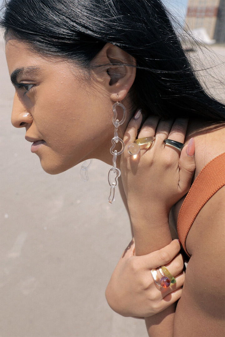 Jane D'Arensbourg Orb Glass Ring - Clear – M.PATMOS