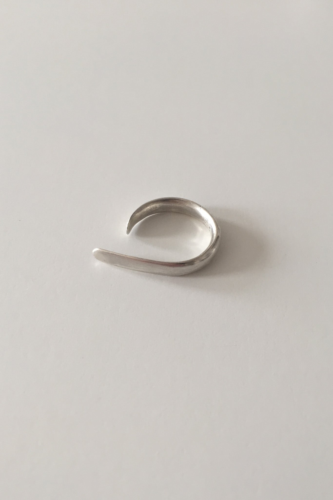 Ordinary Objects Tail Ring