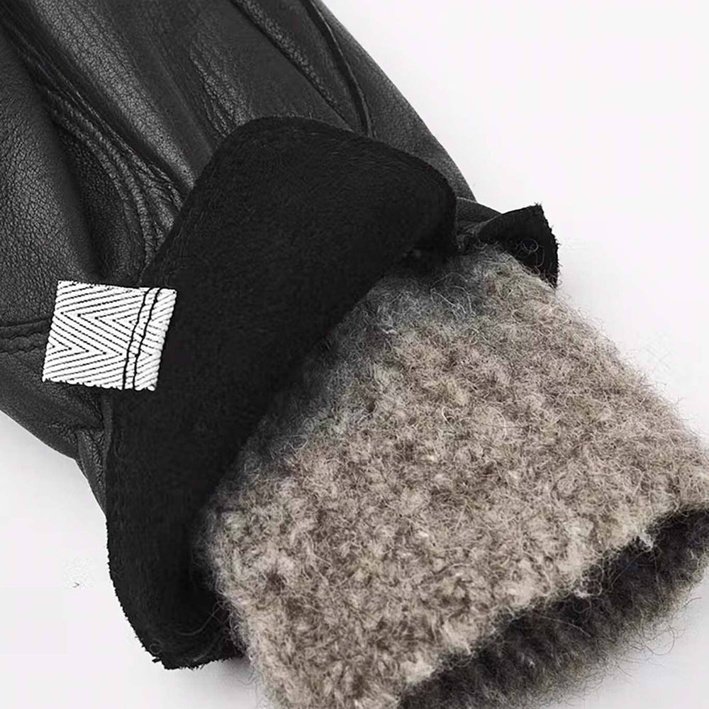 
                  
                    Women's black wool lined mittens 
                  
                