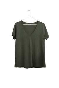 It Is Well LA Everyday V-Neck T-Shirt - Olive