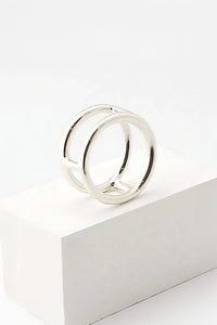 Jane D'Arensbourg Circle Line Ring