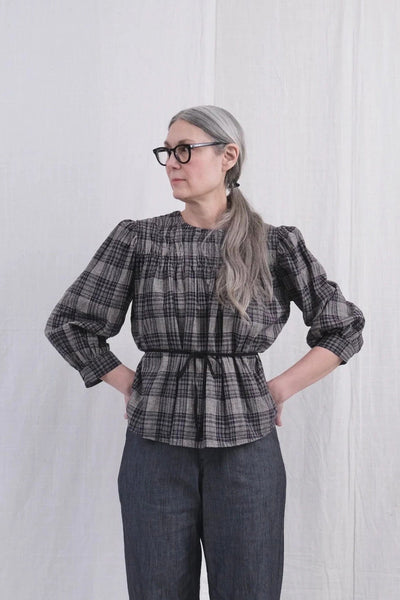 UQNATU Pintuck Blouse - Shirred Plaid