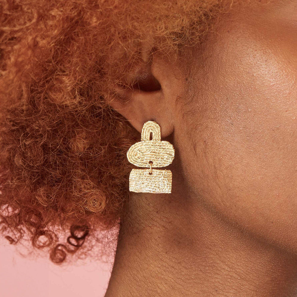 COG Earrings 14k gold Plateau Earrings on model