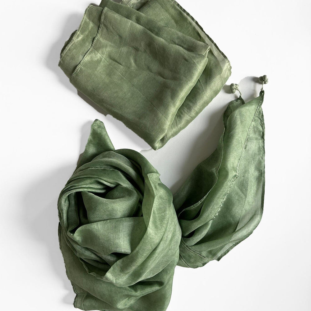 
                  
                    Silk scarf hand dyed in green
                  
                