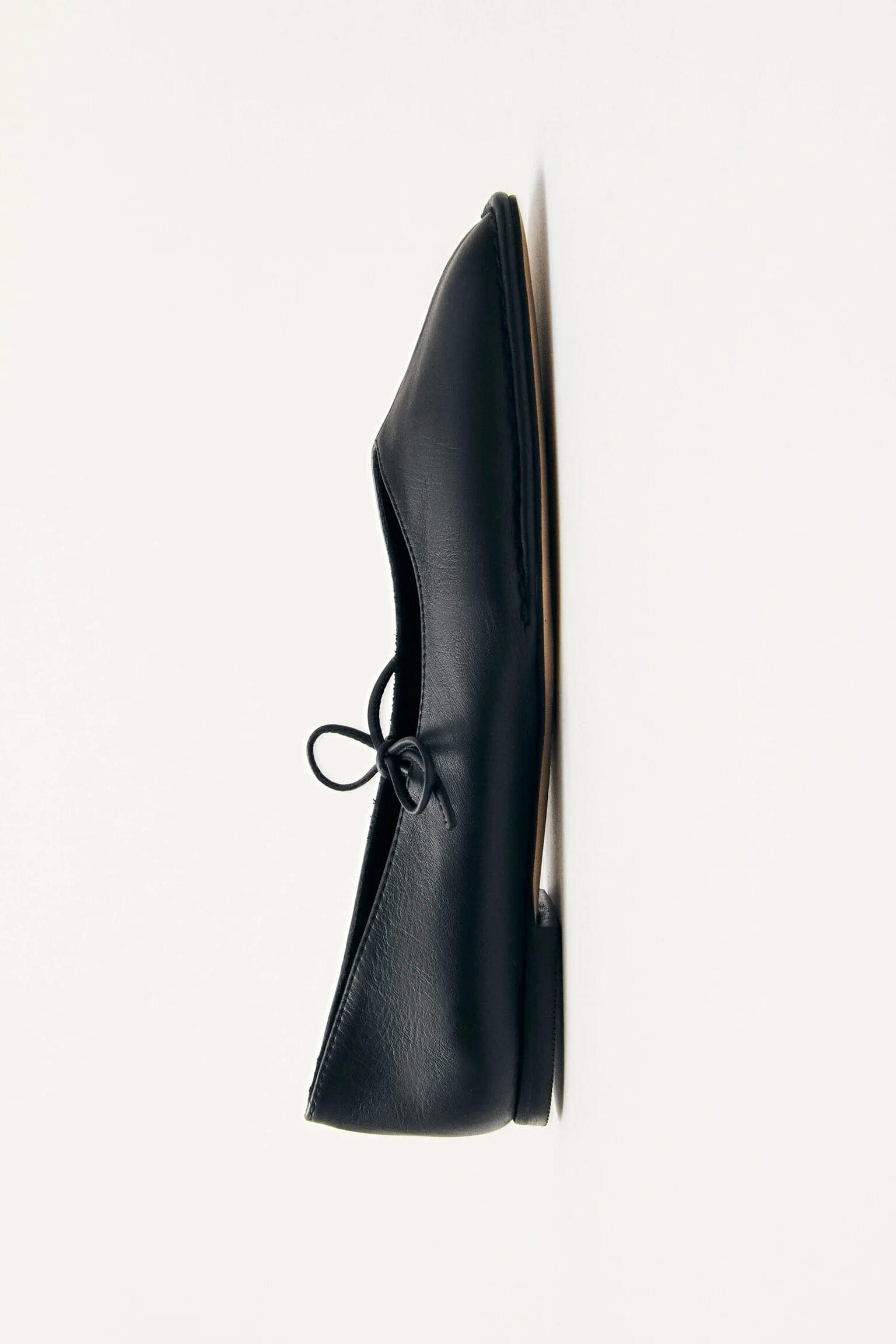 トップス Buffer / Sway / BLACK size 3(L) ALOHAS Sway Leather Ballet Flats - Black – M.PATMOS