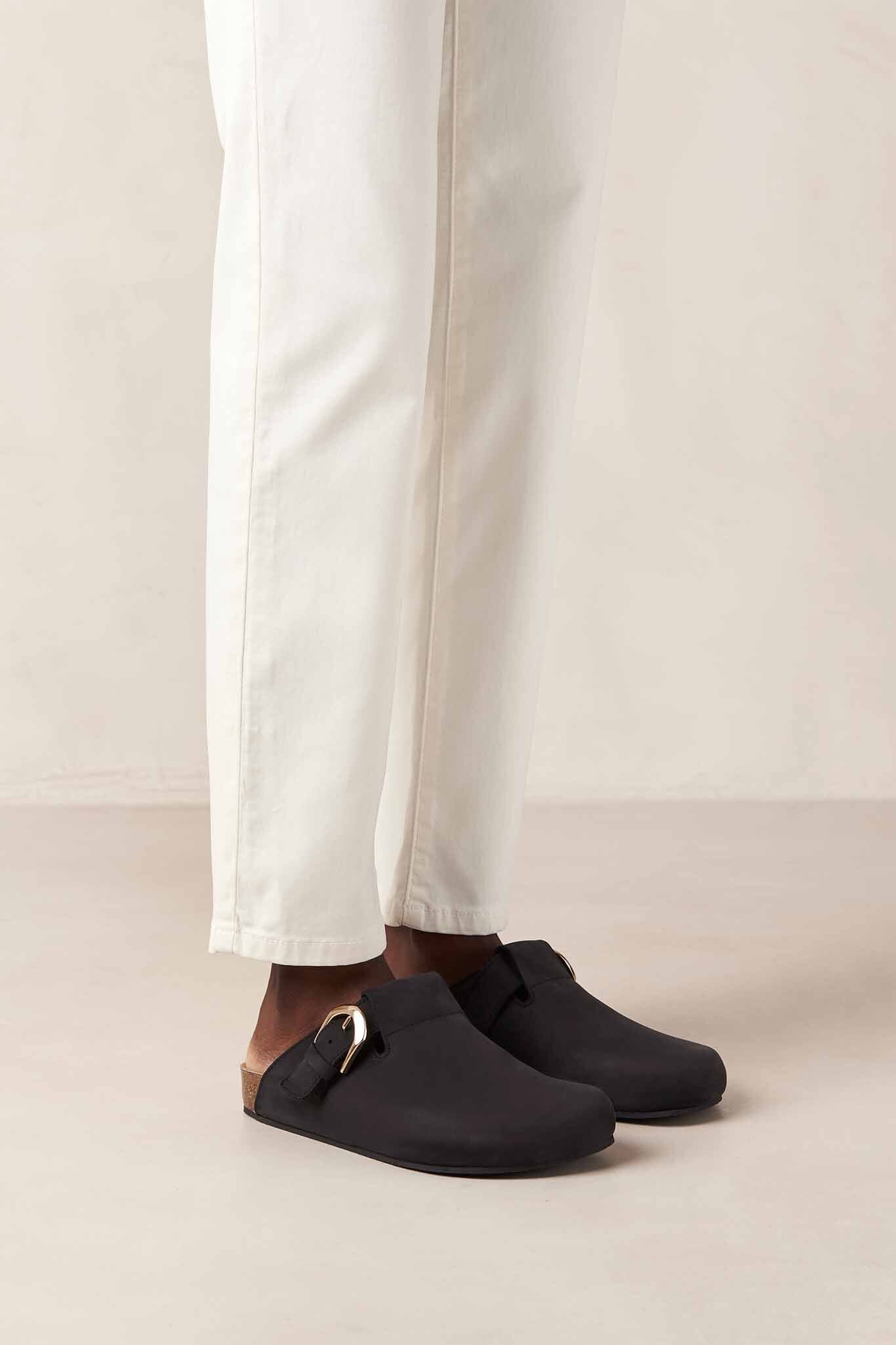 ALOHAS - Travis Black Leather Mules