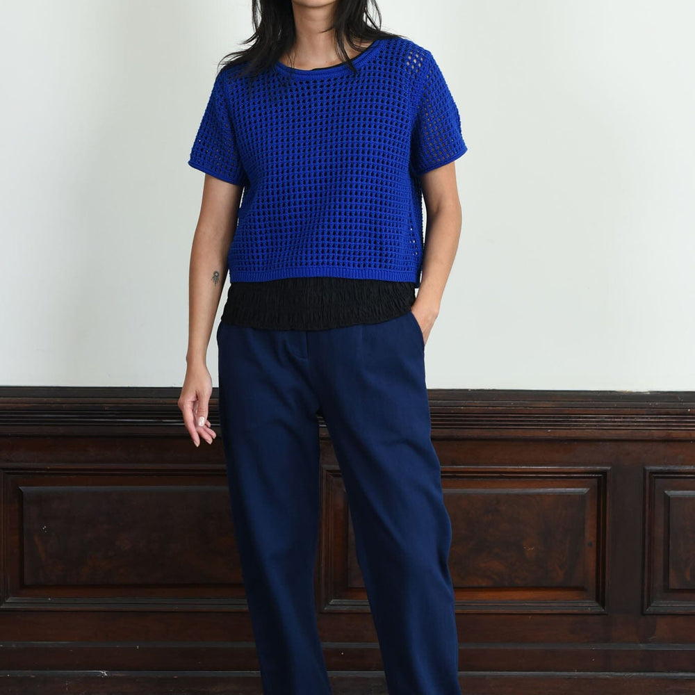 The large Cobalt Riis Mesh Top by M.Patmos features a slightly cropped, boxy mesh knit top with rib trims, made from 100% Peru-grown tanguis cotton. 