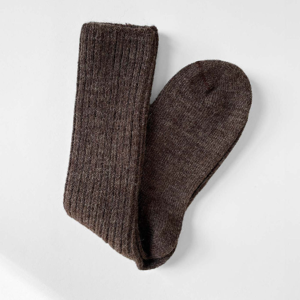 Aplaca and wool winter socks in brown