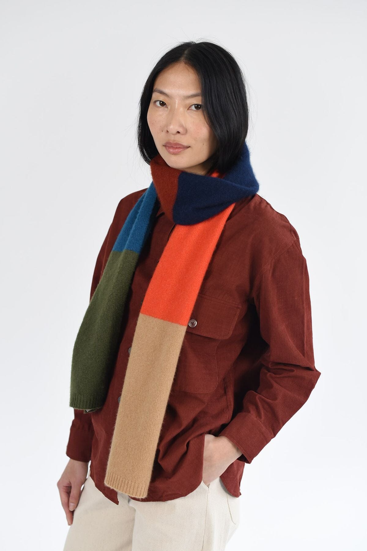 Cozy cashmere color block scarf by M.Patmos