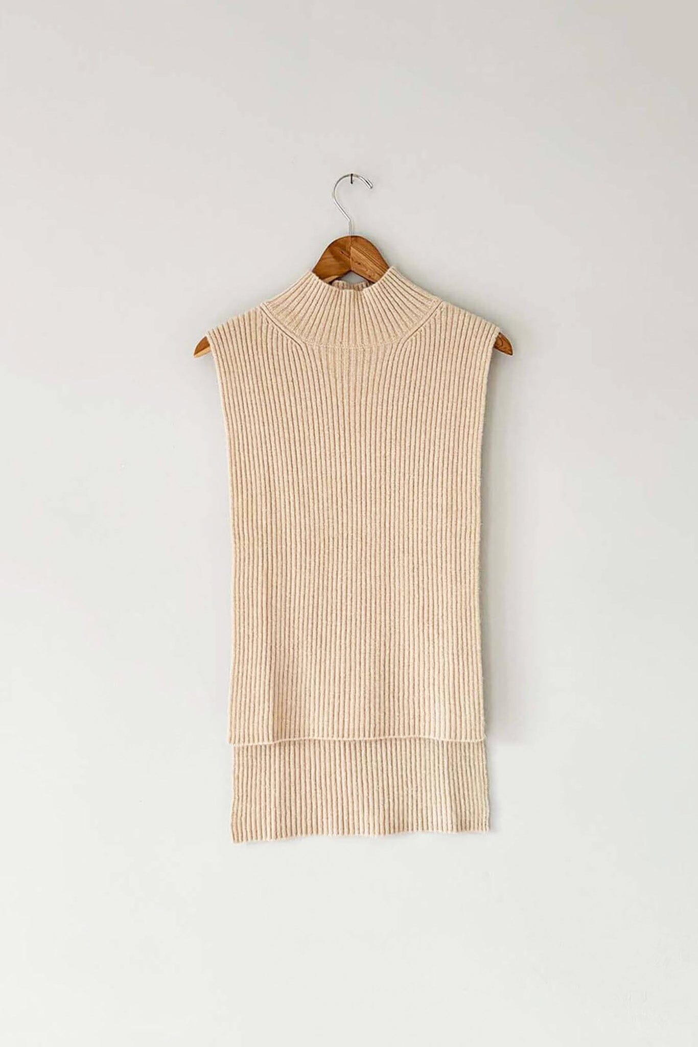 M.PATMOS Vivian Open Vest - Wheat