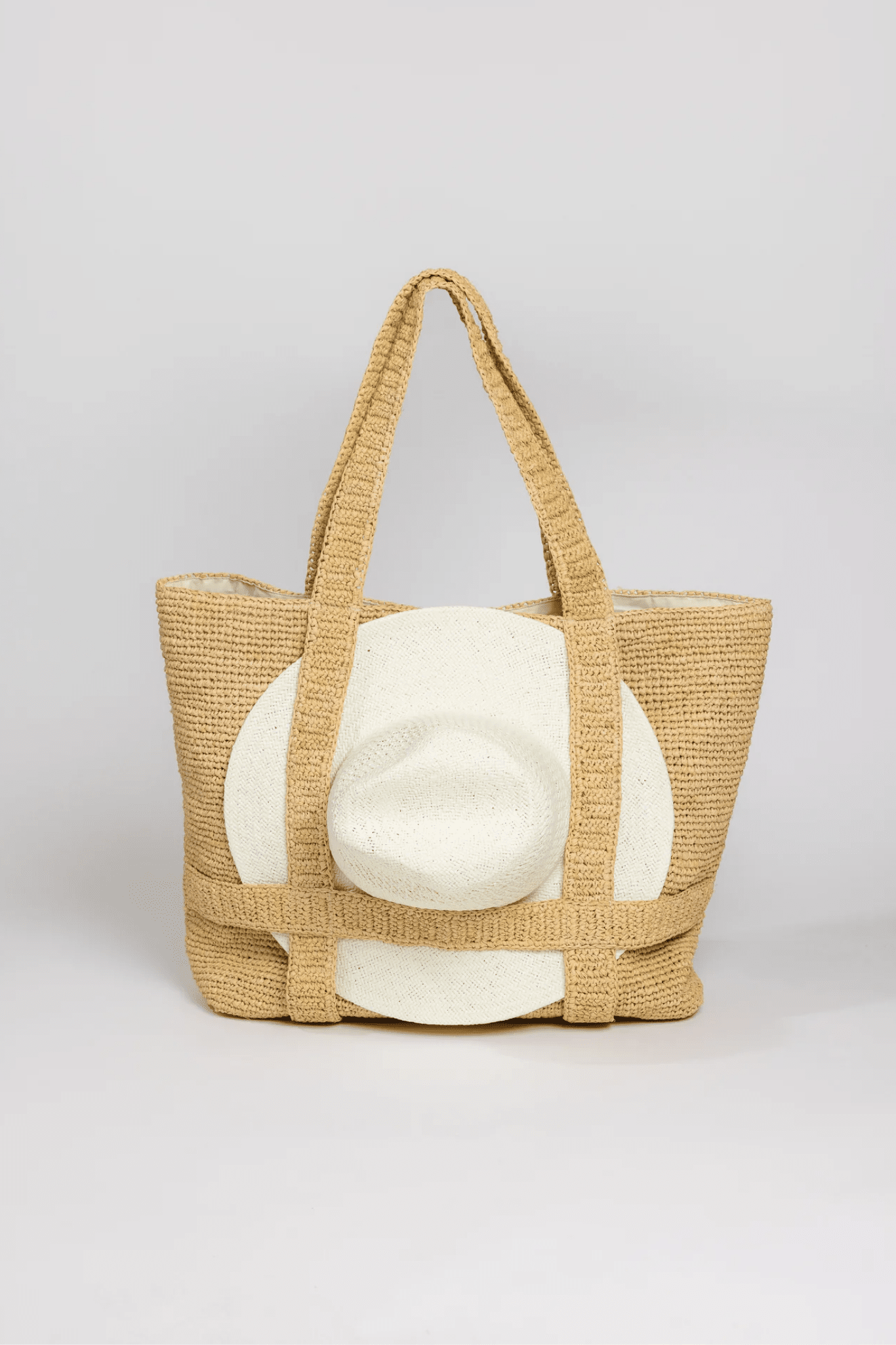 Hat Attack Straw Traveler Bag- Natural