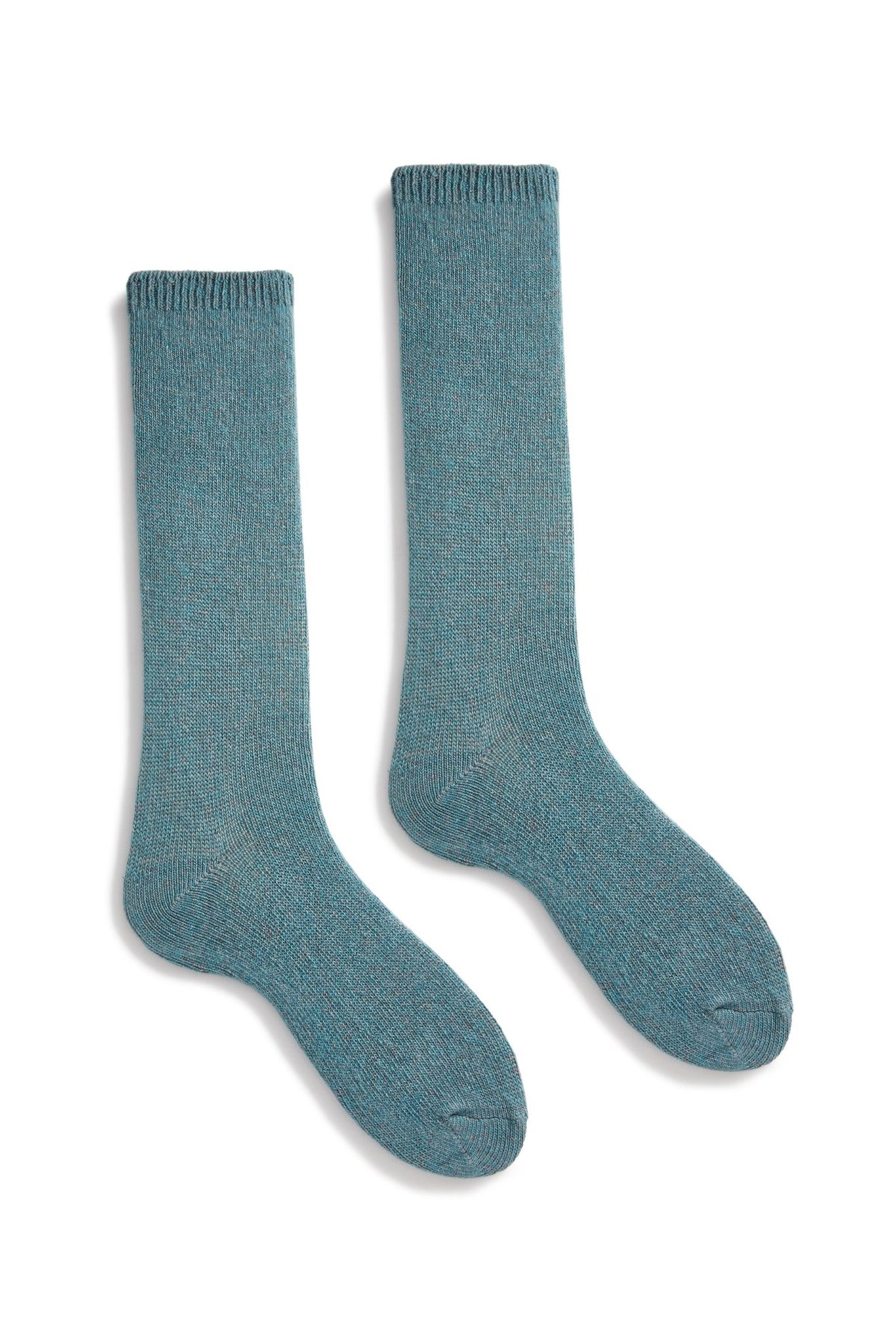 A pair of mineral green crew socks made of wool and cashmere, displayed against a white background.