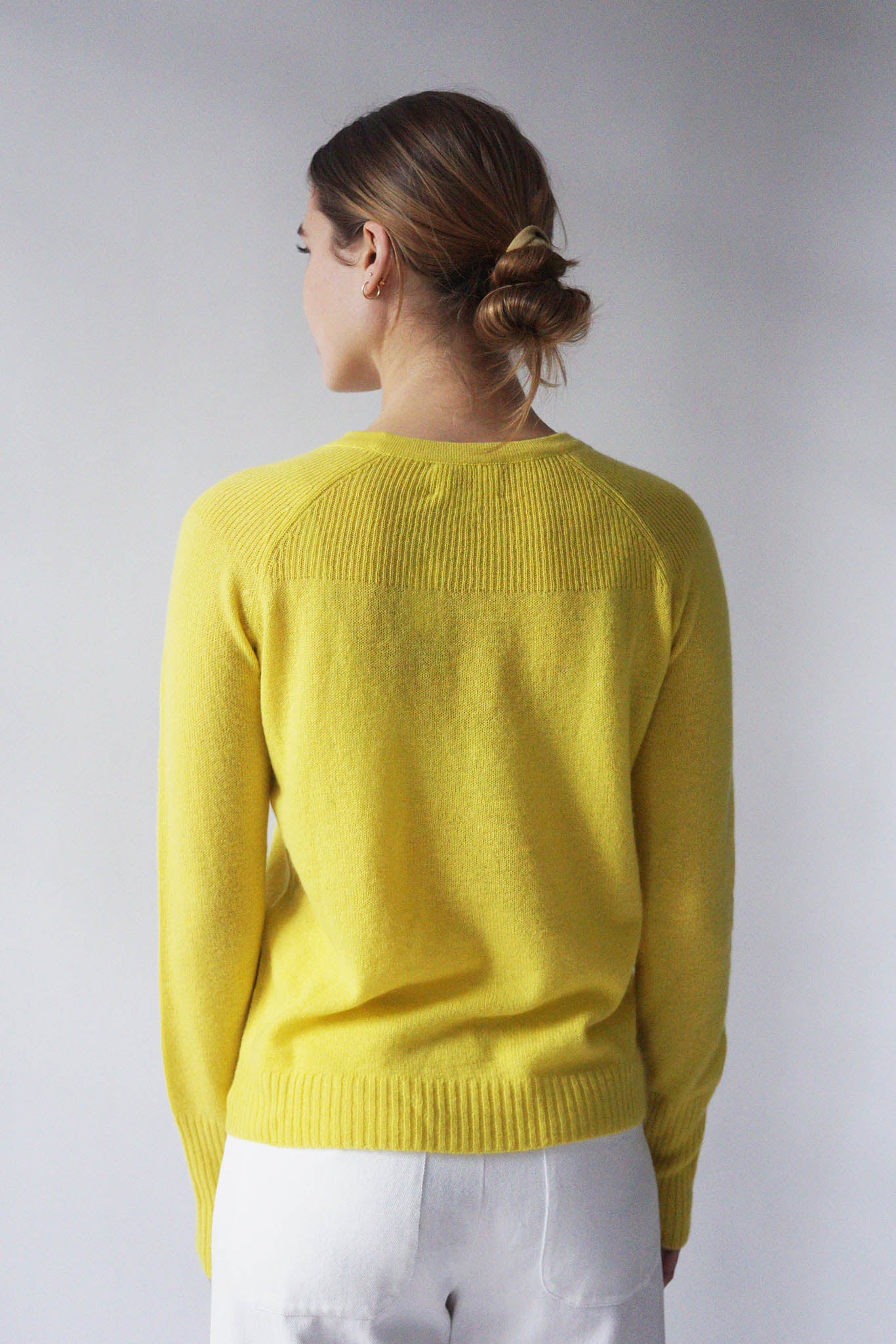 100% mongolian cashmere sweater. Lightweight summer sweater.