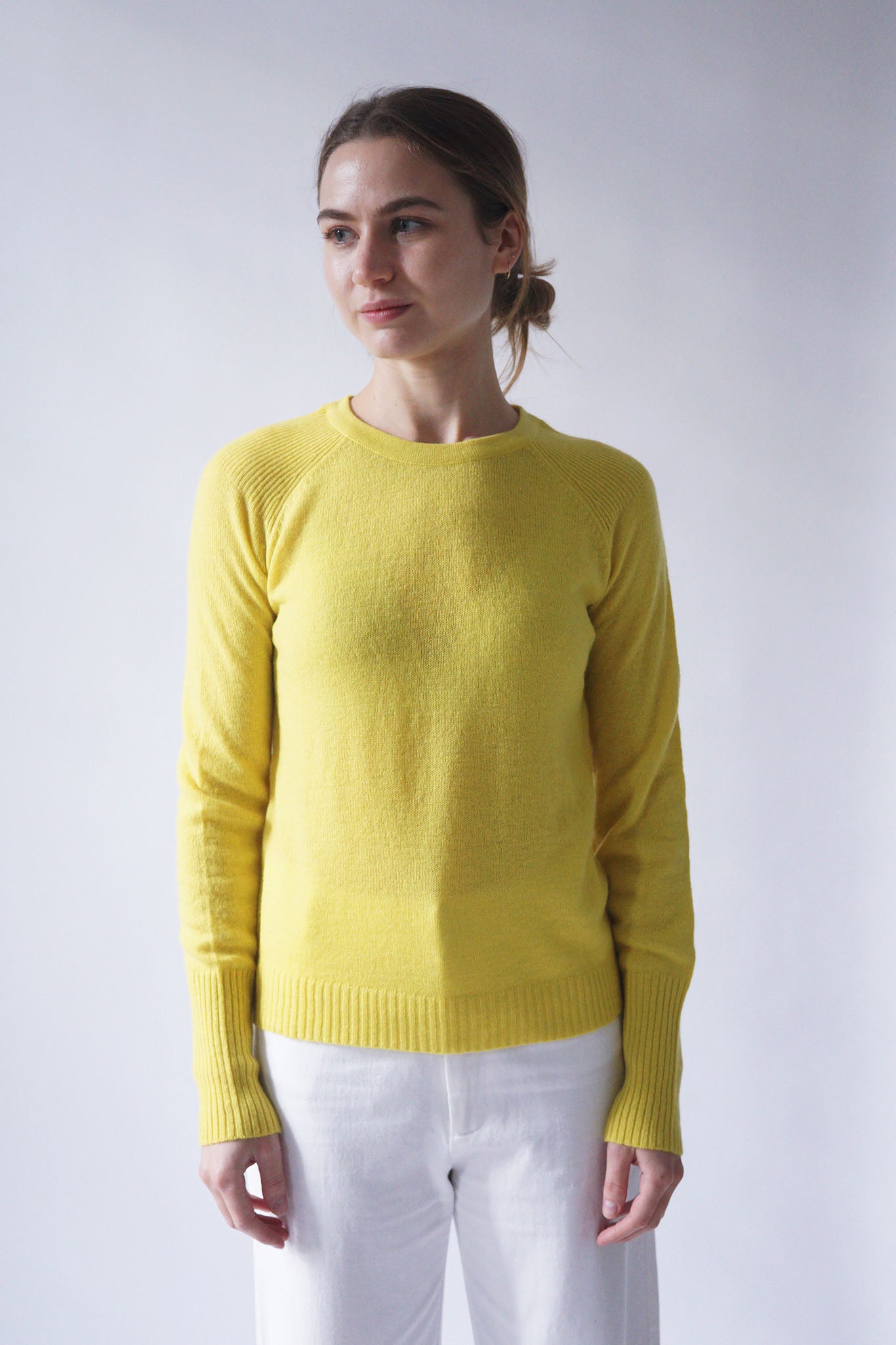 100% mongolian cashmere sweater. Lightweight summer sweater.