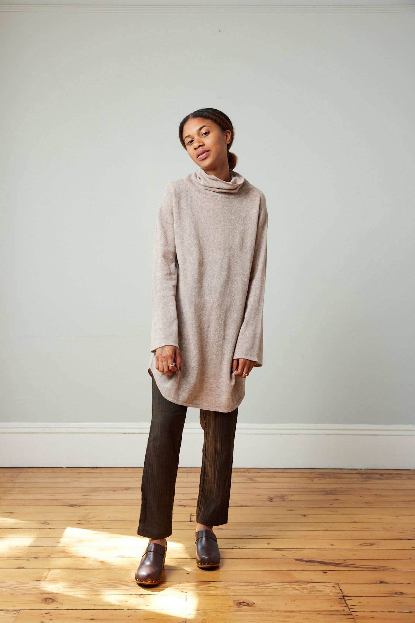 M.PATMOS Nathalie Cashmere Tunic - Almond